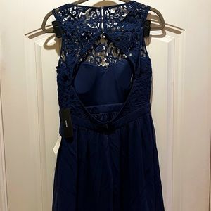 Order for a wedding. Never worn.
